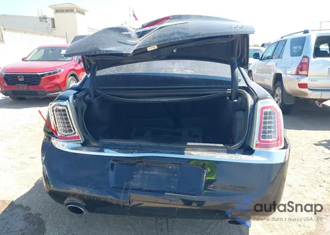 2013 Chrysler 300 Motown z USA, uszkodzony, nr VIN 2C3CCAAGXDH556439